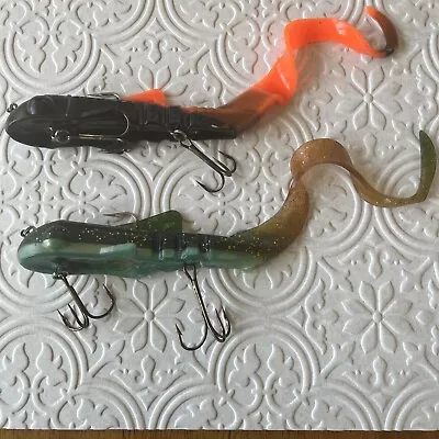 Lot 2 Bull Dawg Muskie Fishing Lures Lot 12”Magnum Awesome Colors Great Cond. • $29.99