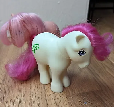 Vtg 1982 My Little Pony May Lily Of The Valley And Cotton Candy G1  • $12