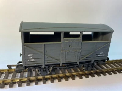 £8 • Buy Dapol B500 GWR 8 Ton Cattle Wagon 13813 -GW Grey Livery- Excellent