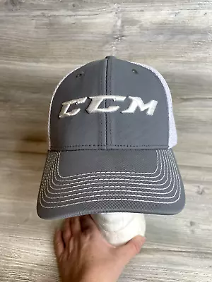 $19.99 • Buy CCM Fitmax70, L/XL Fitted Cap/Hat  Grey, White