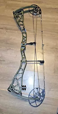 BOWTECH SS34 BOW Right Hand 26 - 31.5   70lbs. Super Clean • $899.99