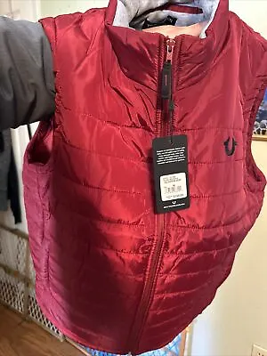 True Religion Men’s Dark Red Puffer Quilted Full Zip Vest NWT - Size M • $50