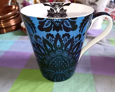 Victoria And Albert VA Blue Mug • £5