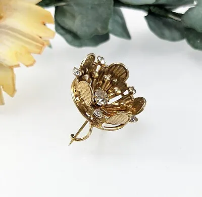 Vintage Small Flower Brooch Pin Lace Shawl Pin Tie Lapel Pin 3D  • £14.95