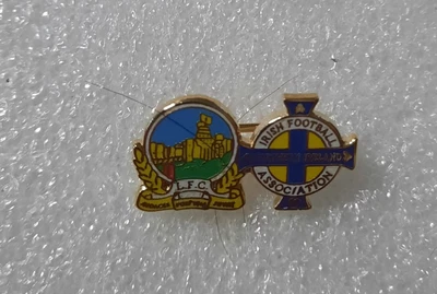£2.50 • Buy Linfield/northern Ireland Badge
