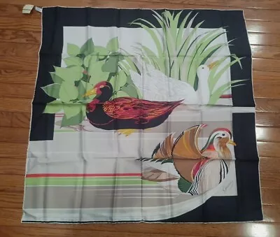 Vintage Gucci Signed Silk Duck Scarf Multicolor 33”x 33  NWT Ref962 • $99.99