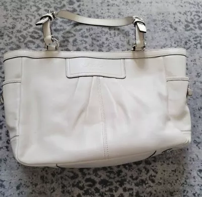 Vintage Coach Bag Bone Color • $20