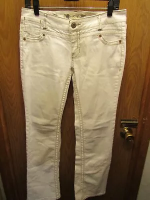$13.27 • Buy Womens Freestyle Revolution Embroidered Rose White Pants Size 9 Inseam 31  