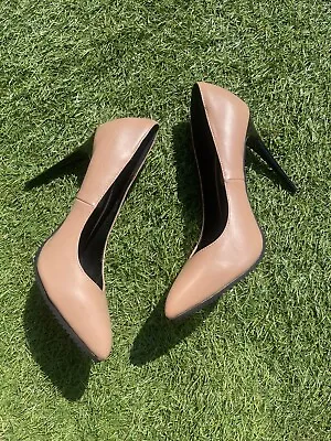 Miss Selfridge Heels Shoes Beige Sand Kitten Size UK5 Pointed Court  EUR38  • £7.22