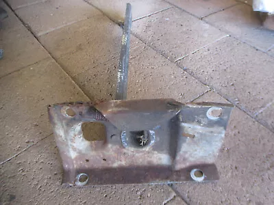 Holden HQ HJ HX HZ WB Bonnet Support Catch • $55