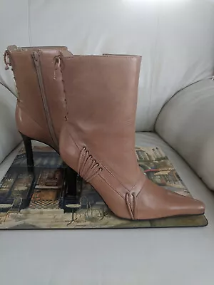 SERENITY Vintage Brazilian Leather Upper Women Ankle Boots Sz 9 City Chic. • $64.40