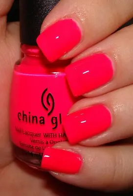 China Glaze  POOL PARTY Neon Nail Varnish! **PERFECT FOR CHRISTMAS** • £4.99