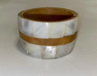 SET OF 8 WOOD NAPKIN RINGS MADE IN INDIA INLAID W/ MOTHER OF PEARL Boho EUC • $19.95