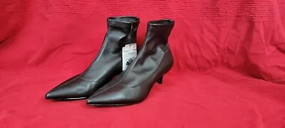 Black Zara Kitten Heel Pointy Toe Booties Size 36 (6) • $18