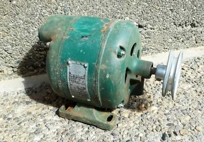 Vintage SUNLIGHT 1/4 Hp 1750 Rpm Electric Motor  1/2 X 2 1/2  Pulley Untested • $75