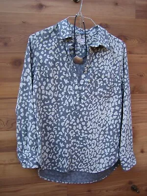 Merona M Cotton Flannel Blouse Top Gray Beige Button HiLo 8 10 12 Leopard Print • $18.50