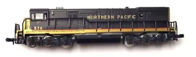 Trix N Scale Northern Pacific GP-18 Diesel Locomotive #576 LN • $46.05