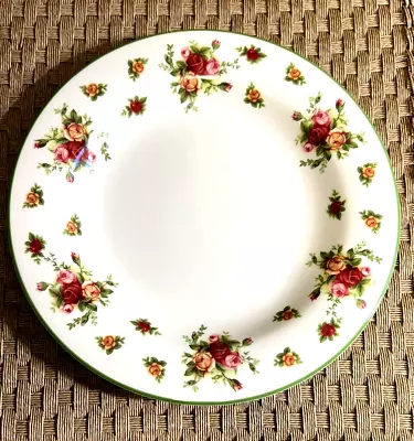 VTG Royal Albert Old Country Rose Casual Classics Dinner Plate 10.5  Green Rim • $14.99