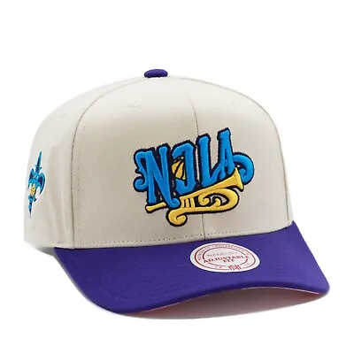 Mitchell & Ness New Orleans Hornets NBA Vintage Snapback Hat Cap - Cream/Purple • $36.90