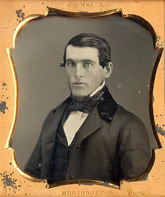 1/6 PLATE DAGUERREOTYPE Earnest Looking Young Gent • $99.99