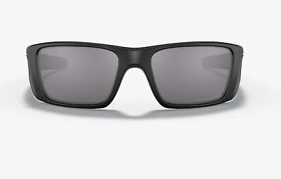 Oakley Men’s Fuel Cells Sunglasses Polarized Lens Black Matt Frame • $65.99