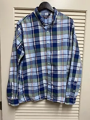 Van Heusen Slim Fit Never Tuck Shirt Mens XL Blue Plaid Long Sleeve Button Up • $19.95