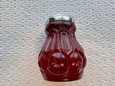 LE Smith Glass Moon & Star Ruby Red Cheese / Sugar Shaker W/ Metal Cap • $34.50