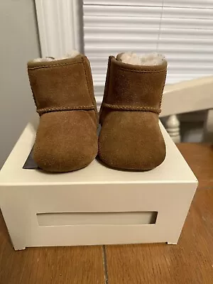 UGG Baby Girl Infant Boots Jesse Bow II Chestnut 2/3 Small 6-12 Months EUC • $29.99