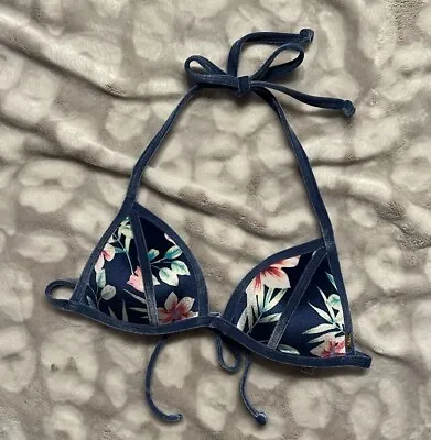 PINK Victorias Secret Lace Velvet Floral Push Up Bikini Top Size Small • $12.99