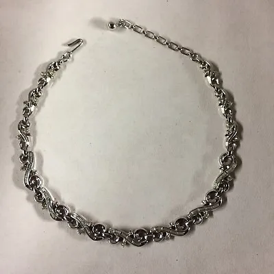 Vintage Trifari Silver Tone Rhinestone Necklace 15” • $35