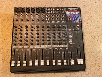 £31 • Buy Mackie 1402 VLZ Pro 14 Channel Mic/line Mixer Analogue Mic Preamplifiers