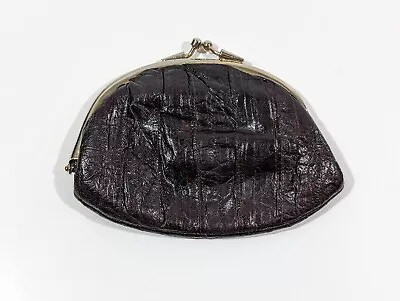 Vintage Small Leather Kiss Lock Closure Coin Change Purse Wallet 6.5 X4.5  • $24.73