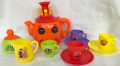 £5.99 • Buy Teletubbies Teapot And Cbeebies Accessories
