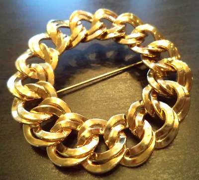 Stunning Vintage Estate Signed Monet Gold Tone Chain Wreath 2 1/2  Brooch! 1599h • $0.99