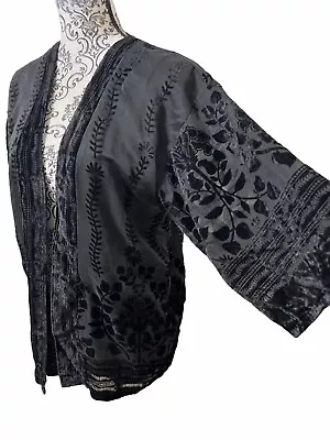 H&M Conscious Collection XS/S Black Cut Velvet Floral Print Kimono Wrap • £33.25