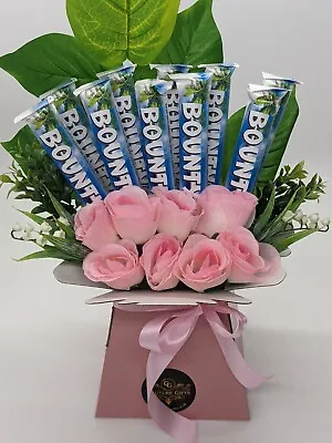 £24.99 • Buy Stunning Chocolate Bouquet Pink Bounty Silk Flowers Gift Hamper 