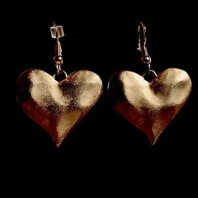 Vinue Heart  Earrings Dangle Gold Tone 1” X 1” Pierced Wire Hook Signed USA • $13.32