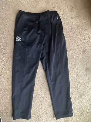 Umbro Tracksuit Bottoms Size L 32W In Black • £7