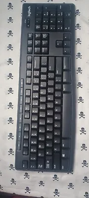 Logitech K270 Wireless Keyboard Windows/MAC Full Number Pad • $4