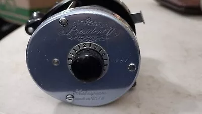 Vintage Shakespeare President II 1981 Fishing Reel Baitcasting Chrome Model DC • $59.99