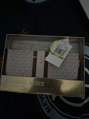 Women’s Michael Kors Adjustable Logo Belt Bag With Stripe Vanilla NEW • $49.99