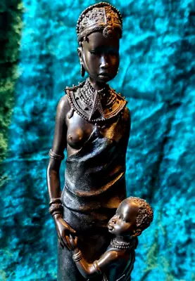 The Leonardo Collection African Masai Lady With Child Figurine - 29.5 Cm - Rare • £22.09