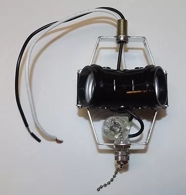 $20.89 • Buy 3 Light Cluster Socket With Pull Chain Switch Light Fixture Lamp E26 Clp310g