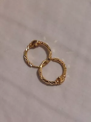 22ct GOLD Small Hoop EARRINGS 1.36Gram.  • £160