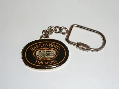 Raffles Hotel Singapore Souvenir Keyring                                     #32 • £6.95
