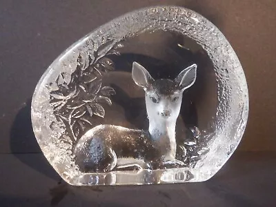 Matts Jonasson Glass Sweden  Deer/Fawn Signed Numbered And Perfect • £12
