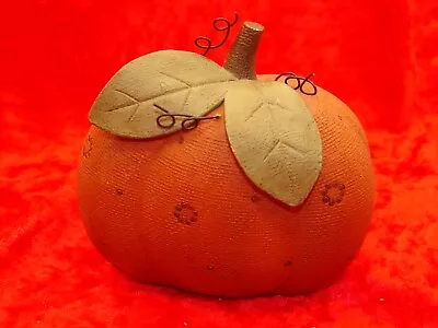 Resin Or Wood Pumpkin~3.25”x4”~Thanksgiving~Very Great Condition ~ • $6.50