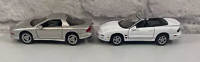 *BRAND NEW* Lot Of 2 Welly Diecast Cars Pontiac Firebird 1995 2001 White 4 Inch • $19.95