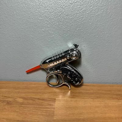 Men In Black Noisy Cricket Replica Gun Prop Lights And Sounds Alien Attack 2005 • $24.95