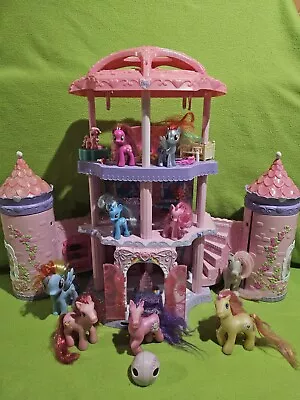 Vintage 2005 Hasbro My Little Pony Crystal Rainbow Castle + Ponies & Furniture!! • $99.95